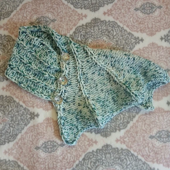 Dragon Wing Cowl Scarf - Mint - Picture 3 of 7